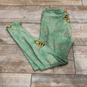 NWOT BEE LEGGINGS RARE